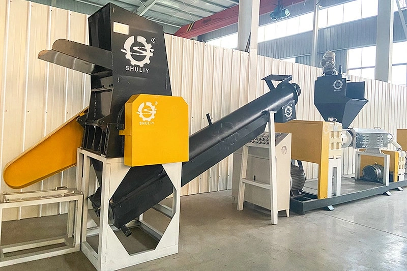 Plastic shredder for recycling rigid plastics - Shuliy Plastic Machinery