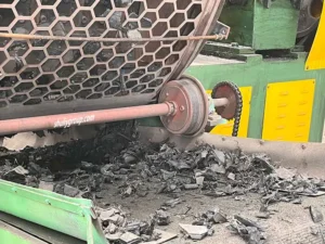 Salida de la trituradora