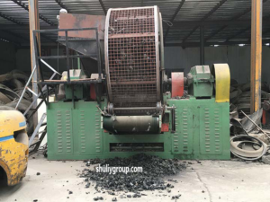 Máquina trituradora de neumáticos